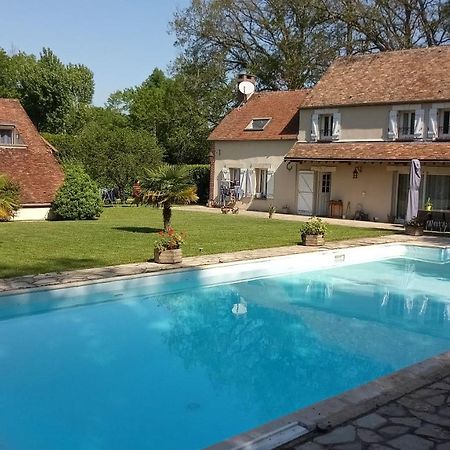 Villa Dikaria Montacher Eksteriør billede